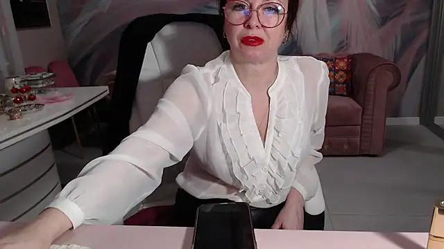 Snapshot of Arisa5000 chatting on March 6, 4:17 pm Arisa5000 online show from March 6, 4:17 pm