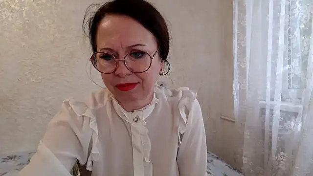 Snapshot of Arisa5000 chatting on September 15, 6:24 am Arisa5000 online show from September 15, 6:24 am