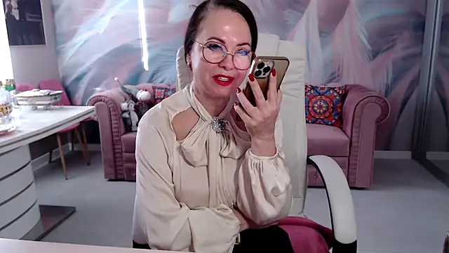 Snapshot of Arisa5000 chatting on November 3, 6:36 am Arisa5000 online show from November 3, 6:36 am