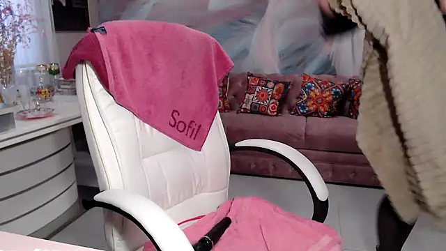 Snapshot of Arisa5000 chatting on November 8, 7:41 am Arisa5000 online show from November 8, 7:41 am