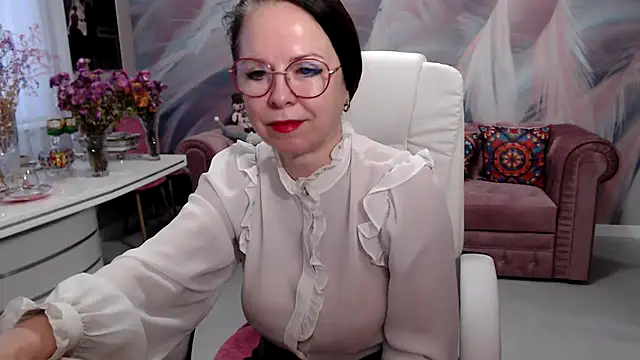 Snapshot of Arisa5000 chatting on November 18, 7:13 am Arisa5000 online show from November 18, 7:13 am