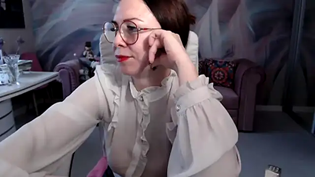 Snapshot of Arisa5000 chatting on December 1, 6:51 am Arisa5000 online show from December 1, 6:51 am