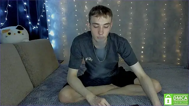 felixcurt69 online show from March 9, 6:45 pm