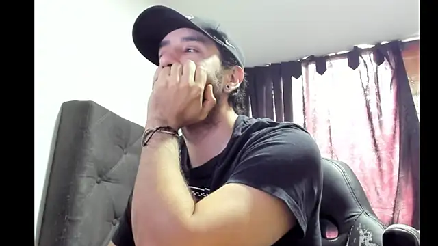 coolfriki online show from December 21, 4:14 pm