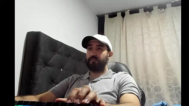 coolfriki online show from March 6, 9:11 pm