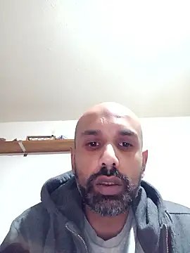 Snapshot of T1T012 chatting on January 11, 7:08 pm T1T012 online show from January 11, 7:08 pm