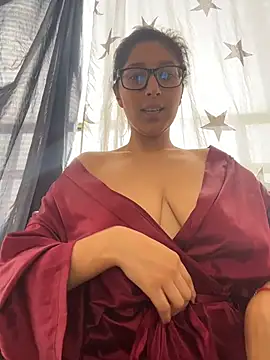 lunarodri online show from October 6, 7:11 pm