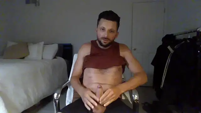 felipelon07 online show from April 12, 5:34 am