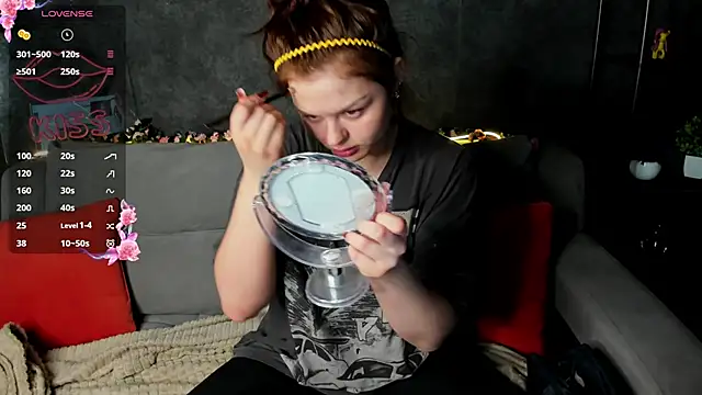 Barbara Mitchel online show from February 22, 1:07 am