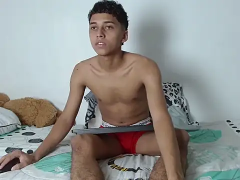 Snapshot of deivy_skinny01 chatting on December 17, 9:54 pm deivy skinny01 online show from December 17, 9:54 pm