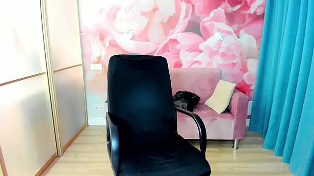 AlinaMoor online show from January 14, 6:57 pm