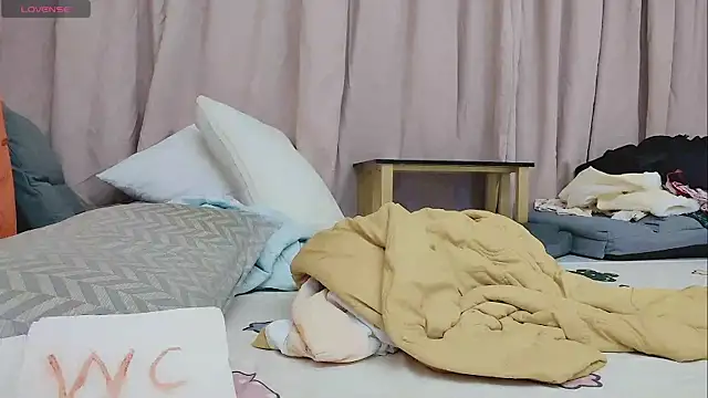 Snapshot of Taobaby168 chatting on November 10, 7:51 am Taobaby168 online show from November 10, 7:51 am