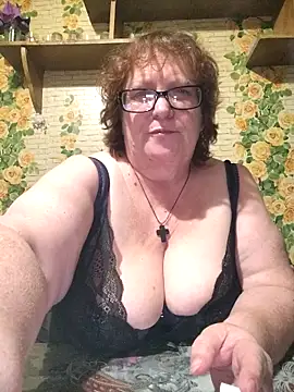 TATSI23 online show from November 5, 8:31 pm