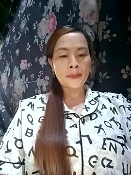 Snapshot of lucky774- chatting on October 13, 1:27 am lucky774- online show from October 13, 1:27 am