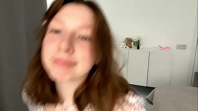 TamekiaSamii online show from December 17, 7:14 am