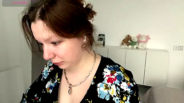 TamekiaSamii online show from December 22, 8:11 am