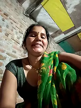 Snapshot of Nm_sanjna chatting on May 6, 11:10 pm Nm sanjna online show from May 6, 11:10 pm