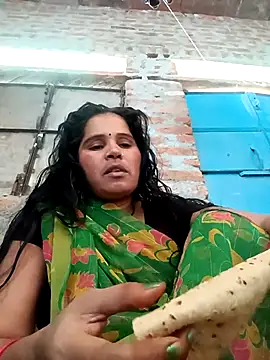 Snapshot of Nm_sanjna chatting on May 31, 5:04 am Nm sanjna online show from May 31, 5:04 am