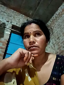 Snapshot of Nm_sanjna chatting on June 2, 11:07 pm Nm sanjna online show from June 2, 11:07 pm