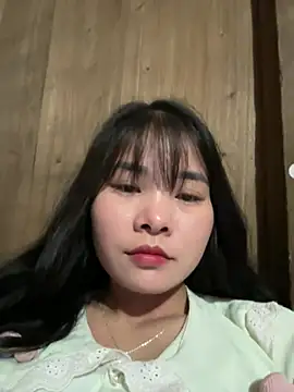 Snapshot of Mylove-here chatting on February 25, 4:05 pm Mylove-here online show from February 25, 4:05 pm