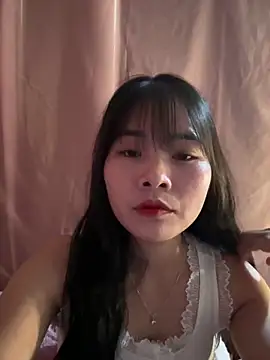 Snapshot of Mylove-here chatting on February 27, 5:51 am Mylove-here online show from February 27, 5:51 am