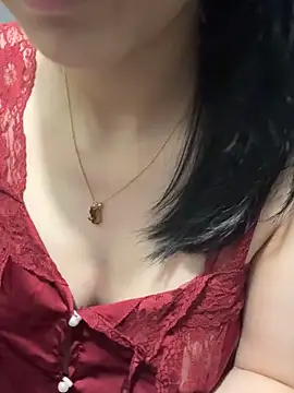 Snapshot of Beyeuuu chatting on February 26, 2:32 am Beyeuuu online show from February 26, 2:32 am