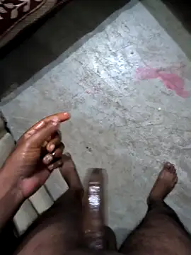 Snapshot of Bull_For_Cuckold_Realmeet chatting on November 8, 7:19 am Bull For Cuckold Realmeet online show from November 8, 7:19 am