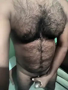 Snapshot of Bull_For_Cuckold_Realmeet chatting on December 14, 9:36 am Bull For Cuckold Realmeet online show from December 14, 9:36 am