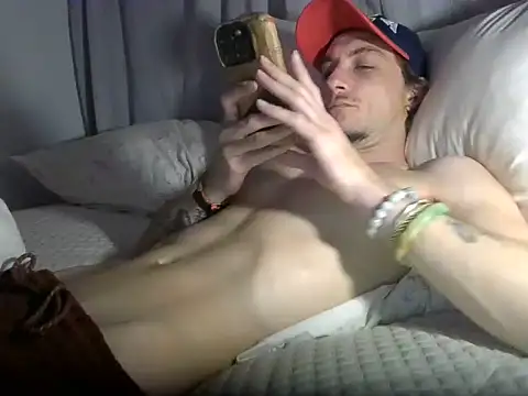 Snapshot of Dubbsssss chatting on July 5, 6:09 am Dubbsssss online show from July 5, 6:09 am