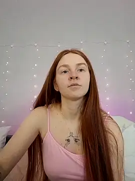 Evarey  online show from February 23, 5:05 am