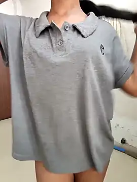 anshika0124 online show from December 19, 5:47 am