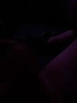 Snapshot of deivid885h chatting on October 8, 11:52 am deivid885h online show from October 8, 11:52 am