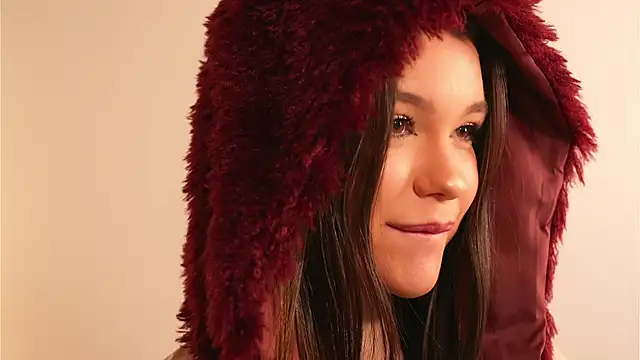 Snapshot of tokyo_bloom chatting on December 16, 3:28 pm tokyo bloom online show from December 16, 3:28 pm