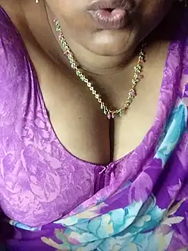 Snapshot of jwala-telugu9 chatting on July 20, 2:26 am jwala-telugu9 online show from July 20, 2:26 am