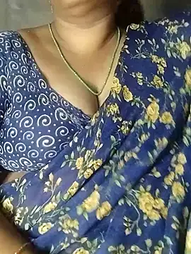 Snapshot of jwala-telugu9 chatting on July 22, 2:36 am jwala-telugu9 online show from July 22, 2:36 am