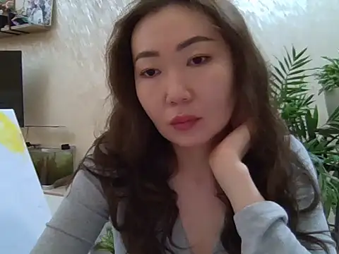Ysolena online show from March 10, 4:23 pm