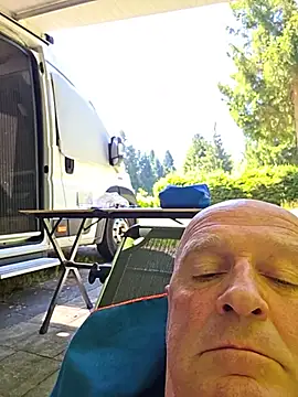Snapshot of rudy-kralik chatting on June 25, 9:25 am rudy-kralik online show from June 25, 9:25 am
