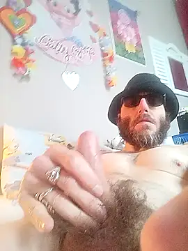 Snapshot of padrecoco chatting on November 3, 9:32 am padrecoco online show from November 3, 9:32 am