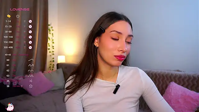 MissyHuf online show from March 15, 8:53 am