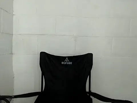 SeductiveJonicakesss online show from October 11, 9:13 pm