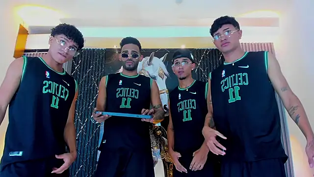 Snapshot of _Gods_of_Olympus_ chatting on October 31, 4:24 am Gods of Olympus online show from October 31, 4:24 am