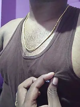 Snapshot of Y0ur_Slave chatting on May 11, 3:51 pm Y0ur Slave online show from May 11, 3:51 pm