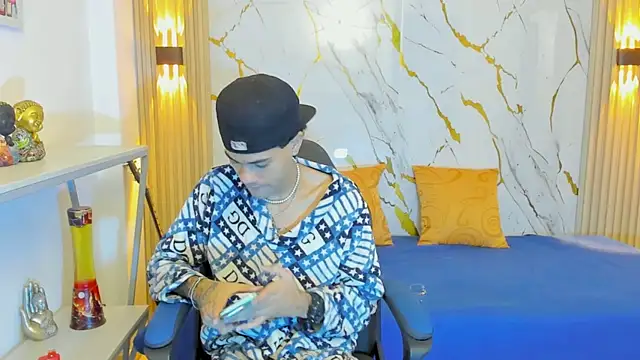 JacobBlackwell  online show from January 12, 7:08 pm