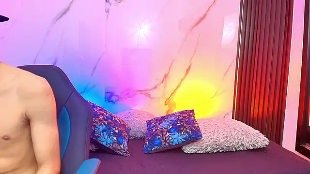 JacobBlackwell  online show from March 9, 3:43 am