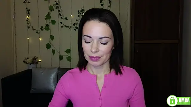 Snapshot of Rita_lovvylyou chatting on October 28, 6:28 am Rita lovvylyou online show from October 28, 6:28 am