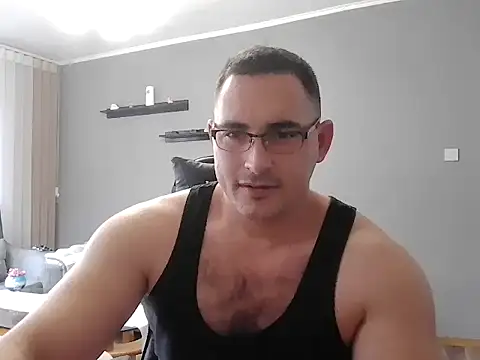 Snapshot of mastermute chatting on October 12, 1:43 pm mastermute online show from October 12, 1:43 pm