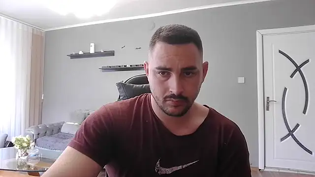 mastermute online show from April 25, 1:36 pm