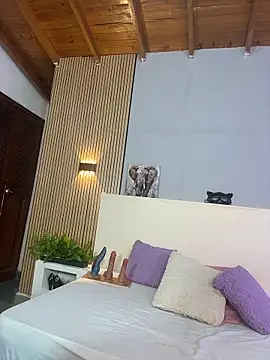 TianaGlow44 online show from March 10, 10:53 am