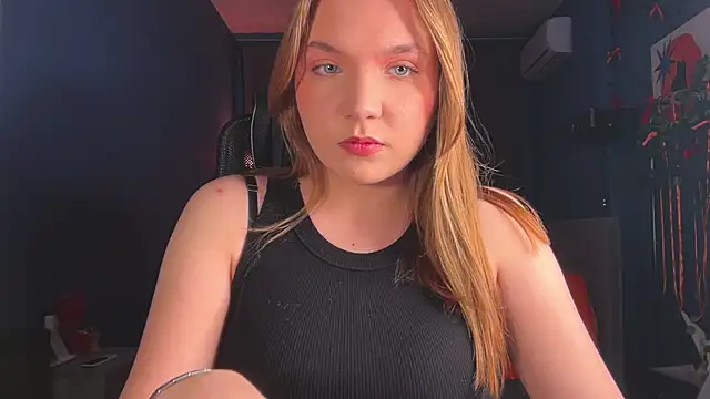 Snapshot of RebeccaEglitis chatting on May 12, 5:21 pm RebeccaEglitis online show from May 12, 5:21 pm