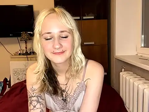 Ulemonala Cute online show from October 29, 5:47 pm